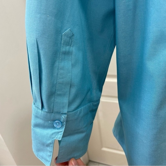 Coldwater Creek Blue Button-Down Shirt, Size M 100% Cotton Officewear Minimalist - Picture 7 of 16